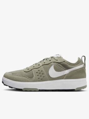 Nike boys sneakers